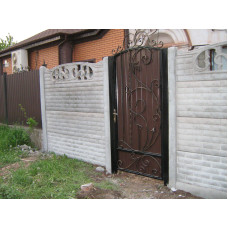 Кована хвіртка з профнастилом 