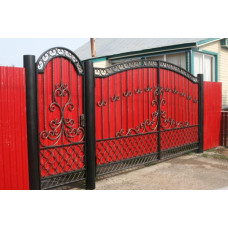 Ворота із профнастилу з елементами кування 17