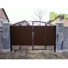 Ворота із профнастилу з елементами кування 13
