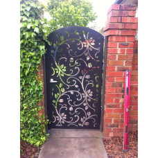 Хвіртка з металевого листа з ковкою №1/17