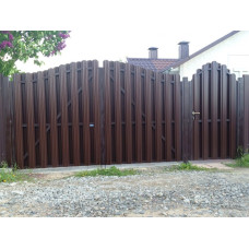 Розпашні ворота з євроштакетника G11 Розпашні ворота з євроштакетника G11