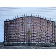 Ворота з елементами ковки класичні G15