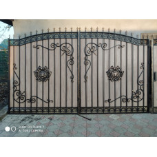 Ворота з елементами ковки класичні G37